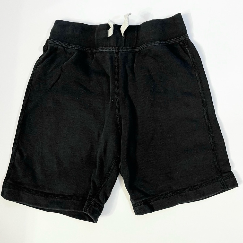 Hanna Andersson black shorts sweatshorts size 120 6/7